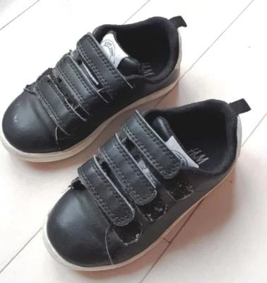 H&M Baby Boys Strap Black Sneakers Shoes Faux Leather 7.5 / 24 - Image 1 of 3