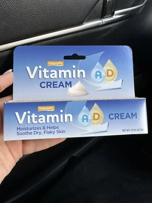 Creme de vitamina A e D - Hidrata e ajuda a acalmar a pele seca e escamosa 1,5 oz - Imagem 1 de 3
