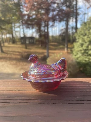 Mosser Ruby Red Carnival Mini Hen On A Nest Glass. No chips or cracks. BEAUTIFUL - Image 1 of 4