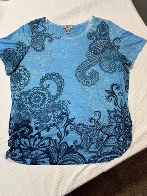Sequin Top Women's White Stag Size 1XL(16W) Gathered Sides Denim Color Paisley. - Image 1 of 4