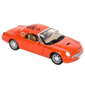 Halle Berry Autographed 2002 Die Another Day James Bond Ford 1/24 Thunderbird - Picture 1 of 5