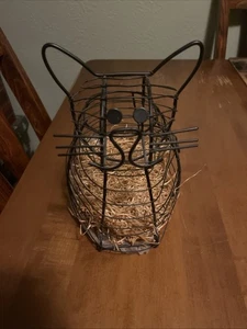 Wire Cat Egg Basket Black And 10” High 10” Long - Picture 1 of 4