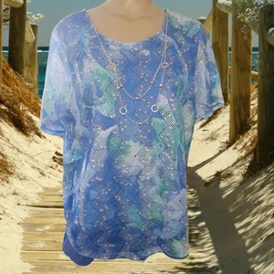 Top donna Alfred Dunner Neptune blu tinta unita manica corta nuovo con etichette con collana taglia S - Foto 1 di 16