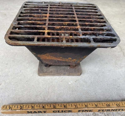 Vintage Hibachi Genuine Vintage Japanese Cast Iron Coal Hibachi Grill Cooker - Image 1 of 4