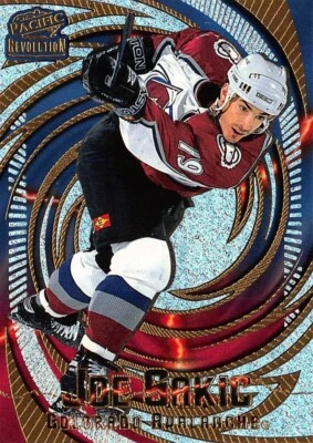 1997-98 Revolution #39 Joe Sakic  **  Colorado Avalanche  ** - Image 1 of 2