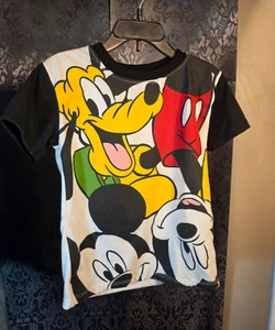 Disney Jr - boy's Mickey Mouse and goofy short sleeve shirt size 4T - Picture 1 of 5
