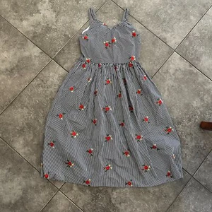 Pastourelle by Pippa and Julie Embroidered Flower Stripe Dress Girls 14 - Picture 1 of 7