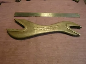 VINTAGE WRENCH SPANNER W BROOKES HOWARD WORKS MULTI TOOL AUTOMOBILIA COLLECTOR - Picture 1 of 9