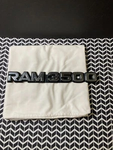 1994-2002 Dodge Ram 3500 Logo Badge OEM 85501-c - Picture 1 of 12