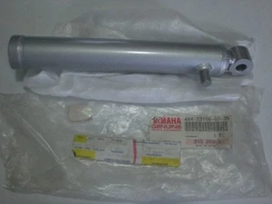 Composición de tubos exteriores Yamaha PW50 1981-2005 (L.H) PLATA 4X4-23106-00-35 #35 - Imagen 1 de 3