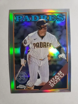 2023 Topps Chrome Update Juan Soto 35th Anniversary Refractor 88CU-3 Padres - Image 1 of 2