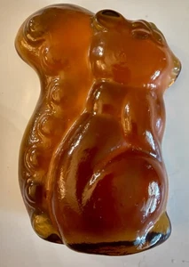Vintage Amber Art Glass Squirrel Paperweight Figurine Retro Decor - Picture 1 of 2