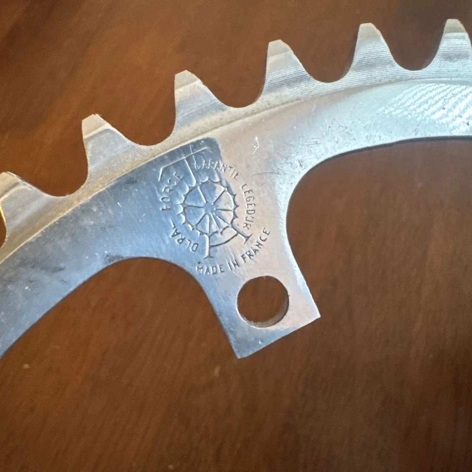 NOS T.A. Plato de bicicleta Specialites 52 dientes 6 pernos Francia - Touring/Carretera Foto 1 de 4