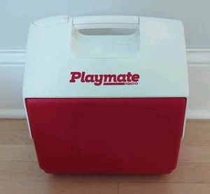 Igloo 7362 Playmate Pal Cooler, Rosso, Contiene 9 Lattine, 7 Qt. - Quantità 1 - Foto 1 di 6