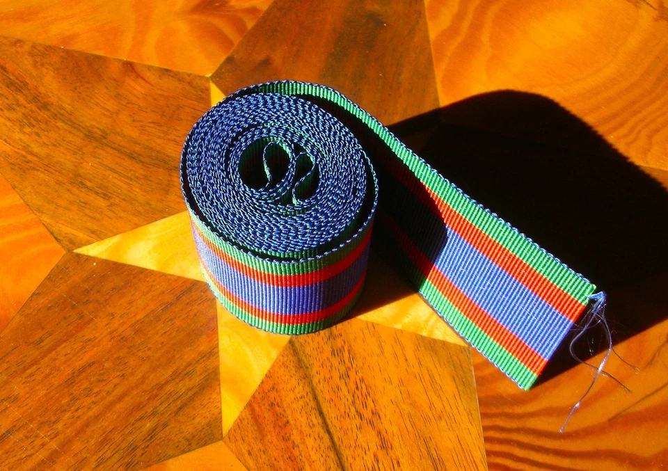 Over 6 FEET in Length- Vintage Full Size Canadian Volunteer Service Medal Ribbon - Image 1 of 1