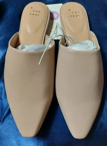 A New Day Womens ACW57 Tan  Pointed Toe Vienna Slides Slip On Shoes Size 6 1/2 - Picture 1 of 6