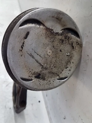 1998-2002 Honda Accord 2.3L Engine Piston With Connecting Rod 4 Cylinder (M137) - Image 1 of 4