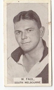 South Melbourne Football Club 1933 W Faul W D & H O Wills cigarette card - Imagen 1 de 2