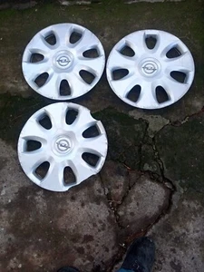 3 stud 15" original Opel Corsa mokka agila wheel cover cup cups wheels - Picture 1 of 7