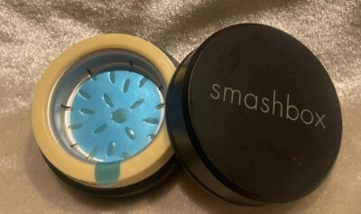SMASHBOX Halo Yellow Color Correcting Hydrating Powder 0.25 oz 7.1 g NEW Rare - Image 1 of 4