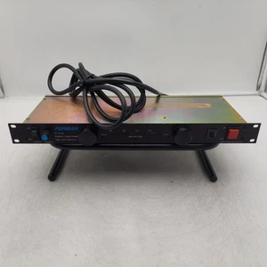 Furman PL-Plus 8 Outlet Power Conditioner SMP - Picture 1 of 9