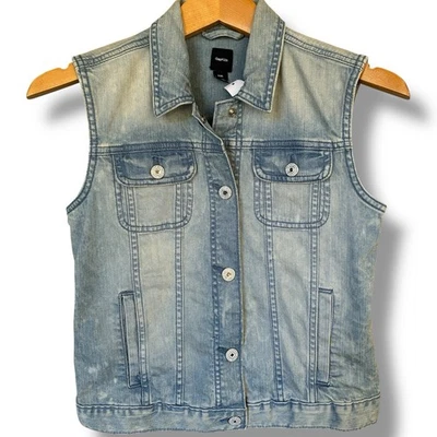 Gap Kids Jean Vest NWT Size XXL (16-18) Full Snap Up Distressed Sky Blue Pockets - Image 1 of 4