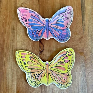 Two Vintage Andy Warhol Butterfly 8” Plate Melamine Presidioobjects Pink Yellow - Picture 1 of 7