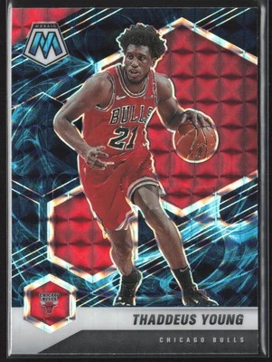 Mosaico Panini #35 Thaddeus Young Mosaic Genesis SP Bulls 2020-21 Foto 1 de 2