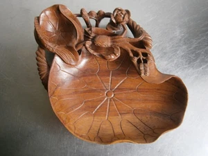 Plateau Bois sculpté Indochine Vietnam décor Fleur Lotus Crabe Crevette - Picture 1 of 12