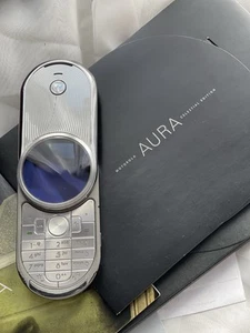 Telefon Motorola Aura R1 - Zdjęcie 1 z 10