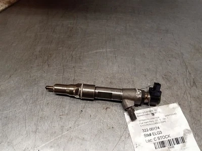 (1) Inyector de combustible diésel Ford F350SD 2009 6,4 L 9804982 Foto 1 de 4