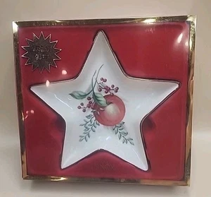 Lenox Candy Dish Williamsburg Boxwood and Pine Star Shaped 8" Wide New in Box - Picture 1 of 4