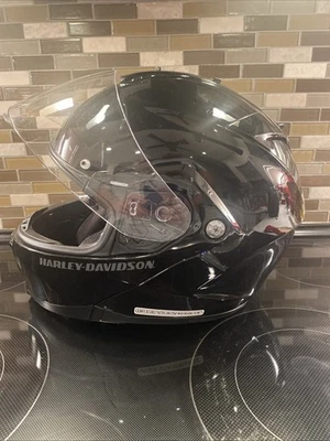 Harley Davidson Men’s Modular CAPSTONE Gloss Black Sun Shield Helmet HD-H24 Xxl - Image 1 of 4