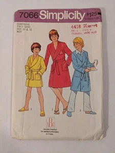 Simplicity Sewing Pattern 7066 Boy's Robe In Two Lengths Size 10 & 12 - Picture 1 of 4