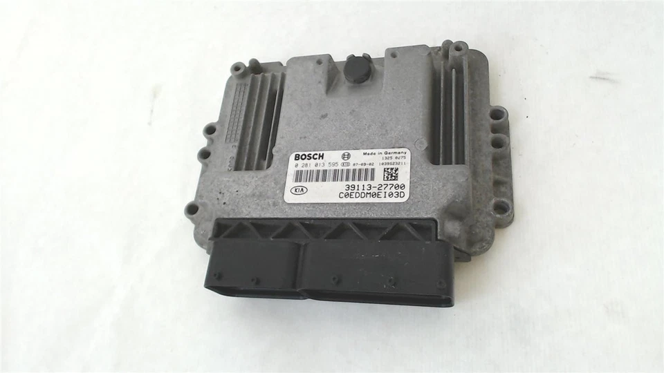 Centralina motore centralina 3911327700 0281013595 Kia Cee'd ED Kia Pro Ceed - Immagine 1 di 1