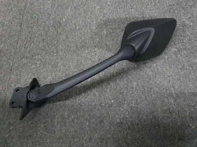 ESPEJO IZQUIERDO ORIGINAL YAMAHA XP530 TMAX 530 2015-2016 2PW-26280-00 Foto 1 de 4