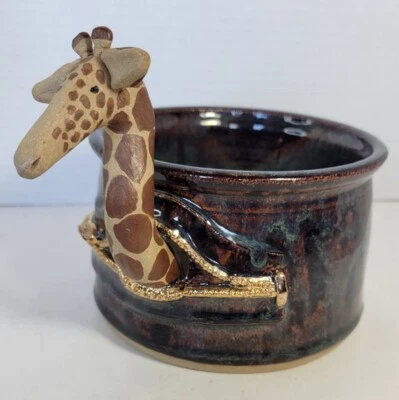 Jarrón/jarrón de cerámica firmado por SR Ruckler en maceta con cremallera 3D vintage Foto 1 de 4