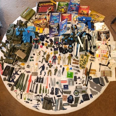  Lot 1980s G.I. Joe Star Wars Construx Lego Figures Weapons Parts Accessories - Image 1 of 4