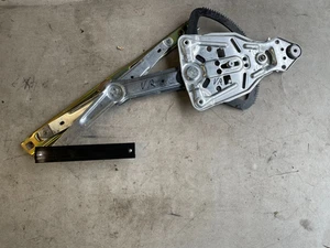 Elevalunas mecánico Mercedes W124 Cabrio Coupe R 1247203046 NUEVO NOS - Imagen 1 de 5