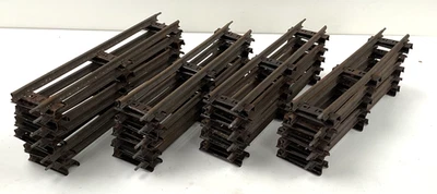Vintage Hornby Clockwork O Gauge 21 Railway Track Straights Banked Base + Clips - Image 1 of 4