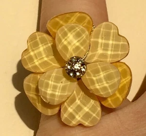 Anello Bigiotteria .Rosa Gialla, Anello Fiore Giallo con Pietre Misura 6,5 (17mm) - Foto 1 di 21