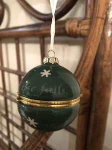 2007 Green Christmas Ornament " When All Else Fails " Call Dad Roman , Inc - Picture 1 of 16