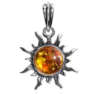 925 Solid Sterling Silver Red Fire Opal Flames Sun Round Beautiful Small Pendant - Picture 1 of 3