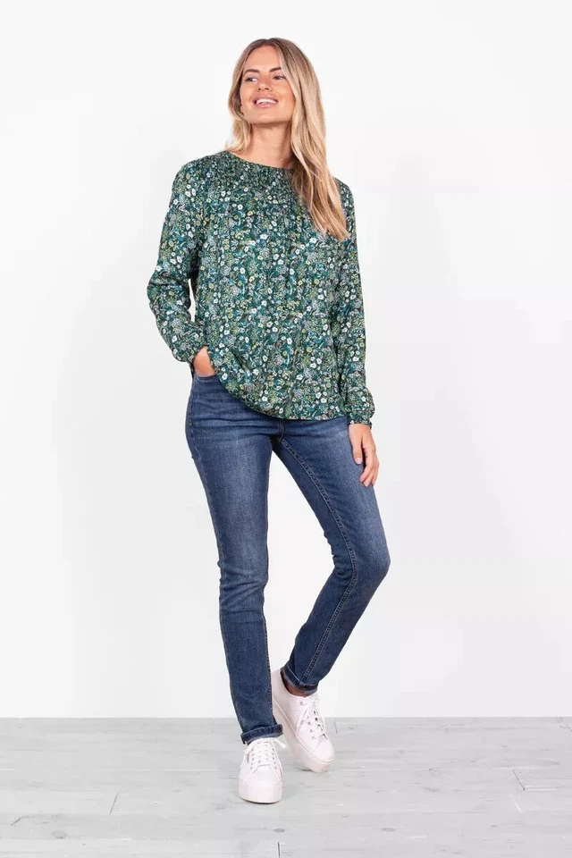 BRAKEBURN Women's Green Ditsy Blouse Floral Print Loose Fit BRAND NEW with TAGS - Image 1 of 4