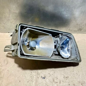 Conjunto Faro Delantero Derecho Mercedes-Benz W126 BOSCH 1305235049 - Imagen 1 de 13