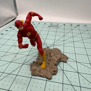 FIGURA DE PVC SCHLEICH DC COMICS LIGA DE LA JUSTICIA 4” THE FLASH 2014 - Imagen 1 de 7