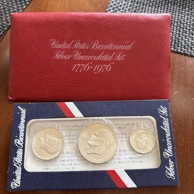 1776-1976 US Mint Bicentennial Silver Uncirculated Set in Red Pack OGP - Image 1 of 4