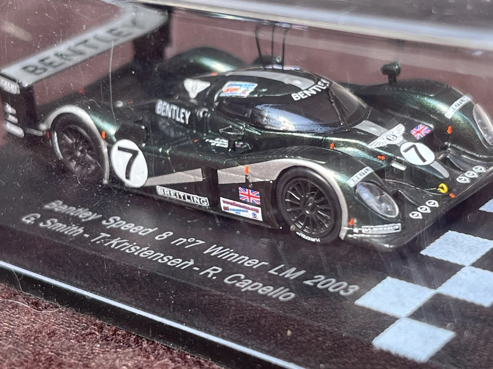SPARK 87LM03 Bentley Speed 8 #7 Winner LM 24H LeMans 2003 Kristensen 1:87 2008 - Bild 1 von 4