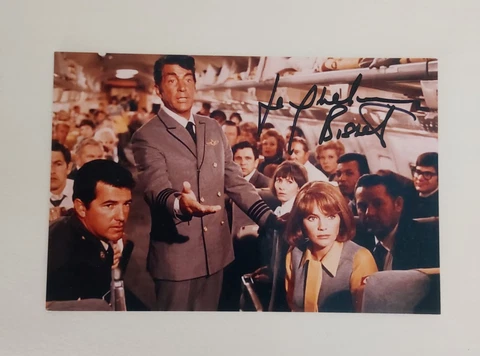Jacqueline Bisset Signed Airport 1970 Film 4 x 6 Colour Photo Cover