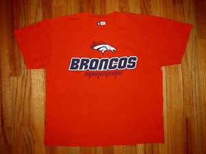 Denver Broncos XL Short Sleeve Shirt, Very Nice (photo # 5439) - Picture 1 of 1